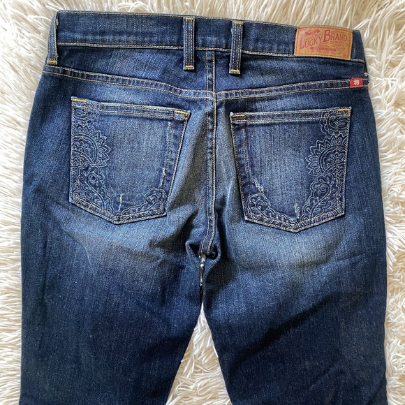 Lucky Brand 2/26 Mid-Rise Artesia Easy Rider Straight Leg Jeans - Picture 6 of 9